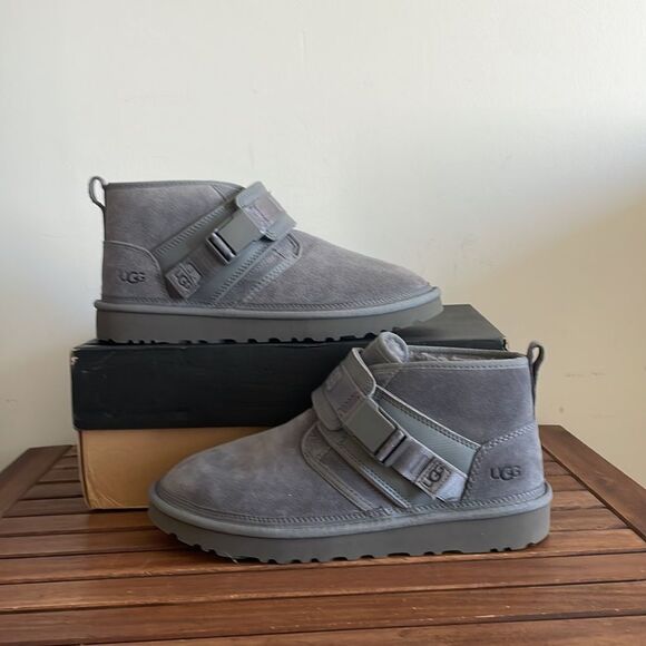 UGG Neumel SnapBack Shoes Metal USA Men Size 10/UK 9/EU 43 - Picture 4 of 15